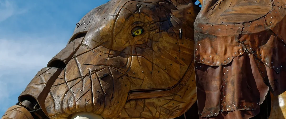Grand éléphant des Machines de l'île à Nantes, gros plan